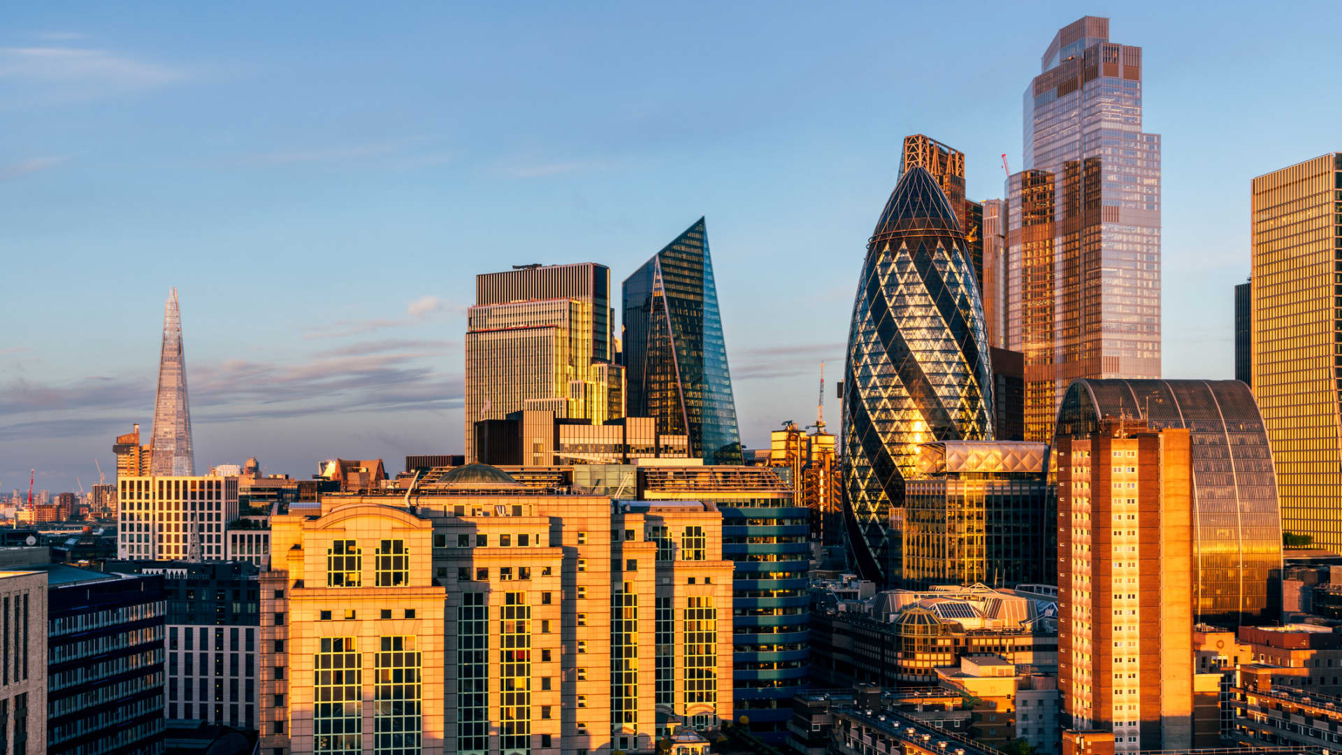 European markets head for broadly higher open as earnings deluge continues