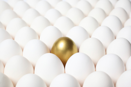 Gold breaks above 3,500, Fed pressure adds fuel
