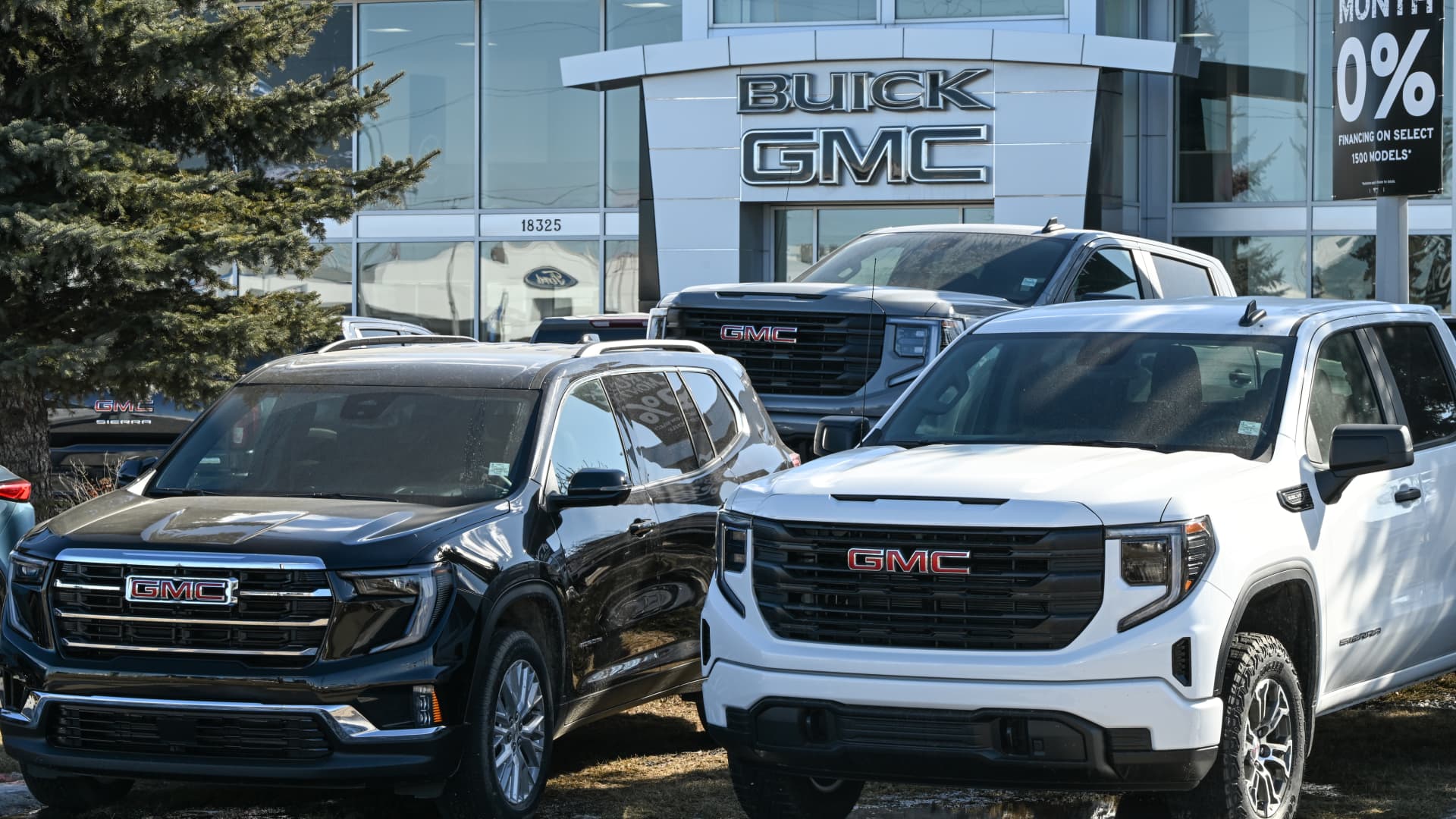 New car sales see boost as consumers fear tariffs, higher prices